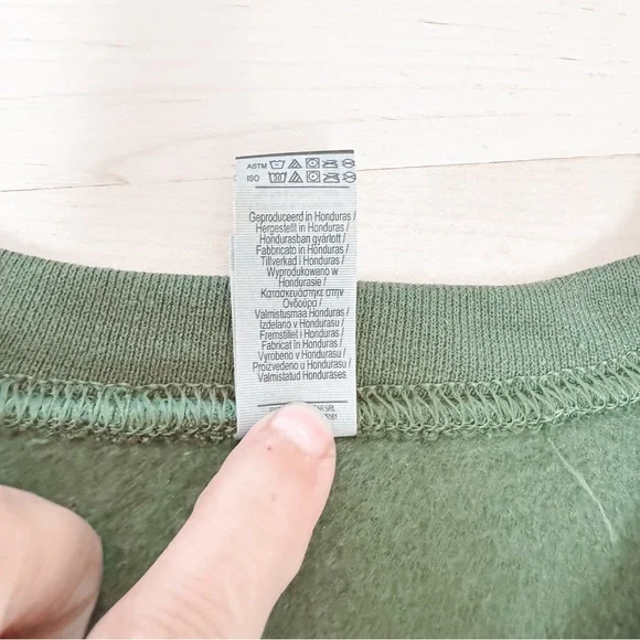 Taylor Swift ...Ready For It Sleeve Snake Reputation Era Sweatshirt Green Small - Picture 7 of 7